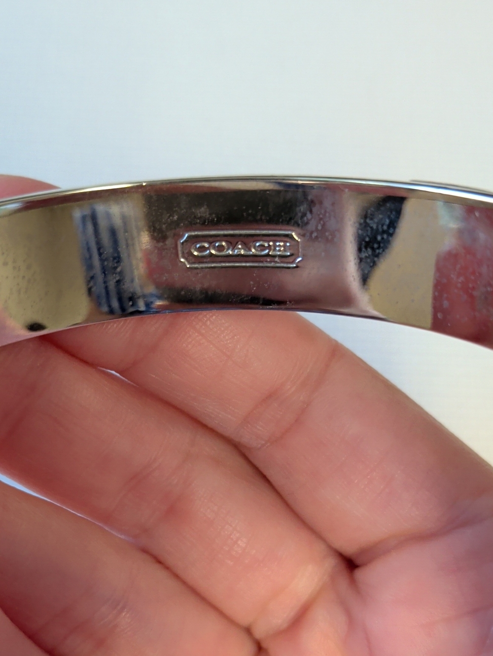 Coach Multicolor Enamel Signature White Silver Rainbow 🌈 Bangle - Picture 5 of 8